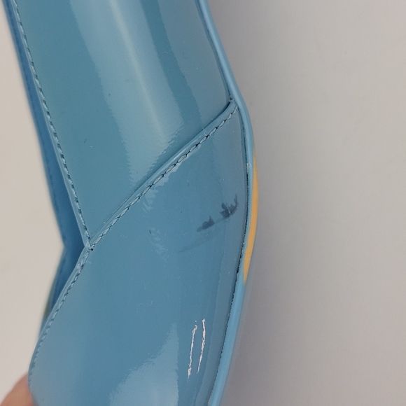 Cakvin Klein Patent Leather Pointy Toe Low Kitten Heel Pump Baby Blue Sz 7.5 - Picture 11 of 11